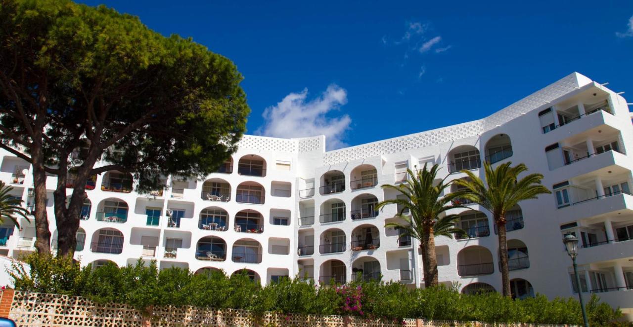 Modern Apartment Stunning Sea Views And Pool Nerja Exterior photo